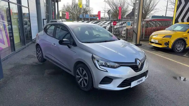 Renault Clio tce 90 — photo 37