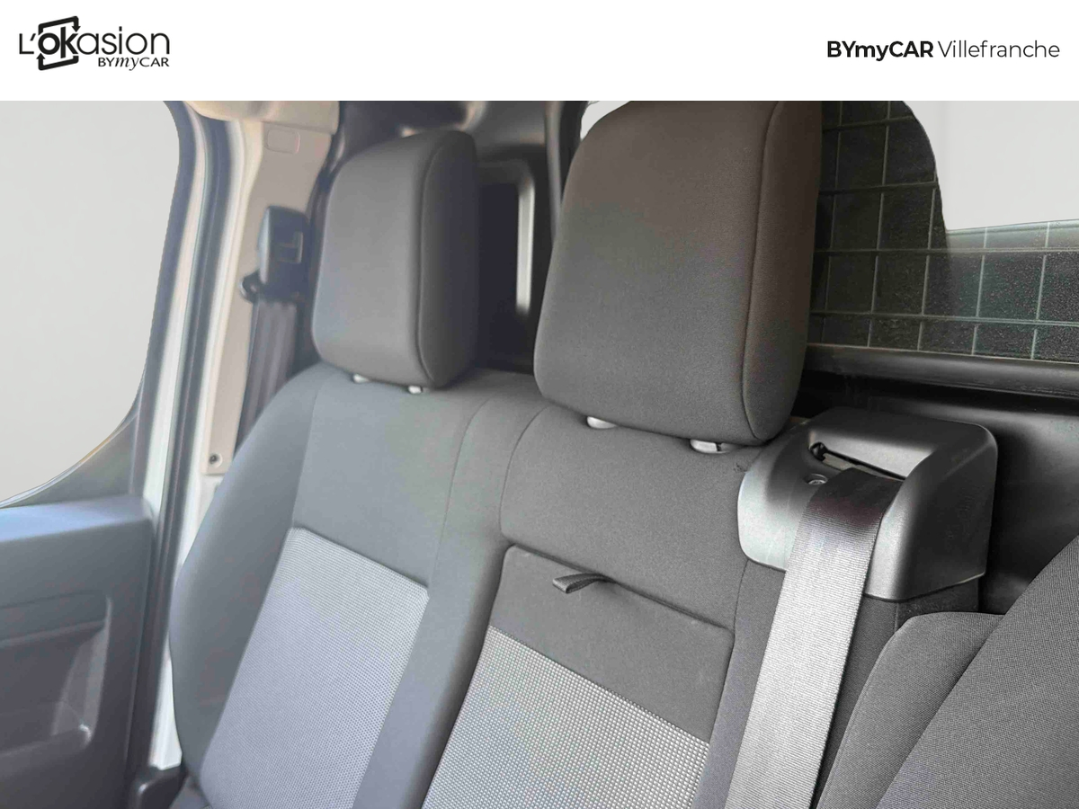 Toyota PROACE CABINE APPROFONDIE LONG 2.0L 140 D-4D BVA8 — photo 21