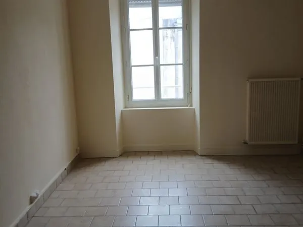 T1 à louer rue de la Chalouère