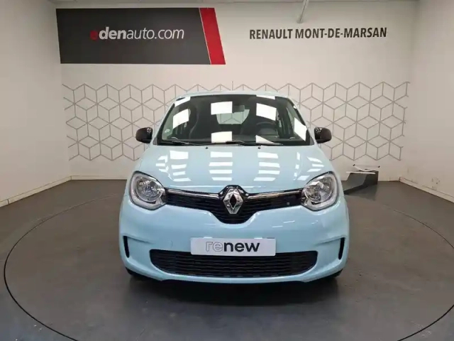 Renault Twingo iii e-tech — photo 8