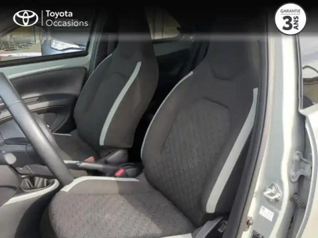 Toyota Aygo X 1.0 vvt-i 72ch design my24 — photo 11