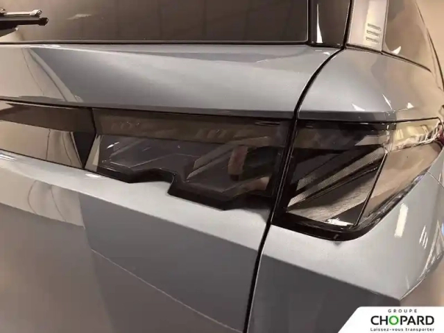 Peugeot 5008 hybrid 145 e-dcs6 — photo 6