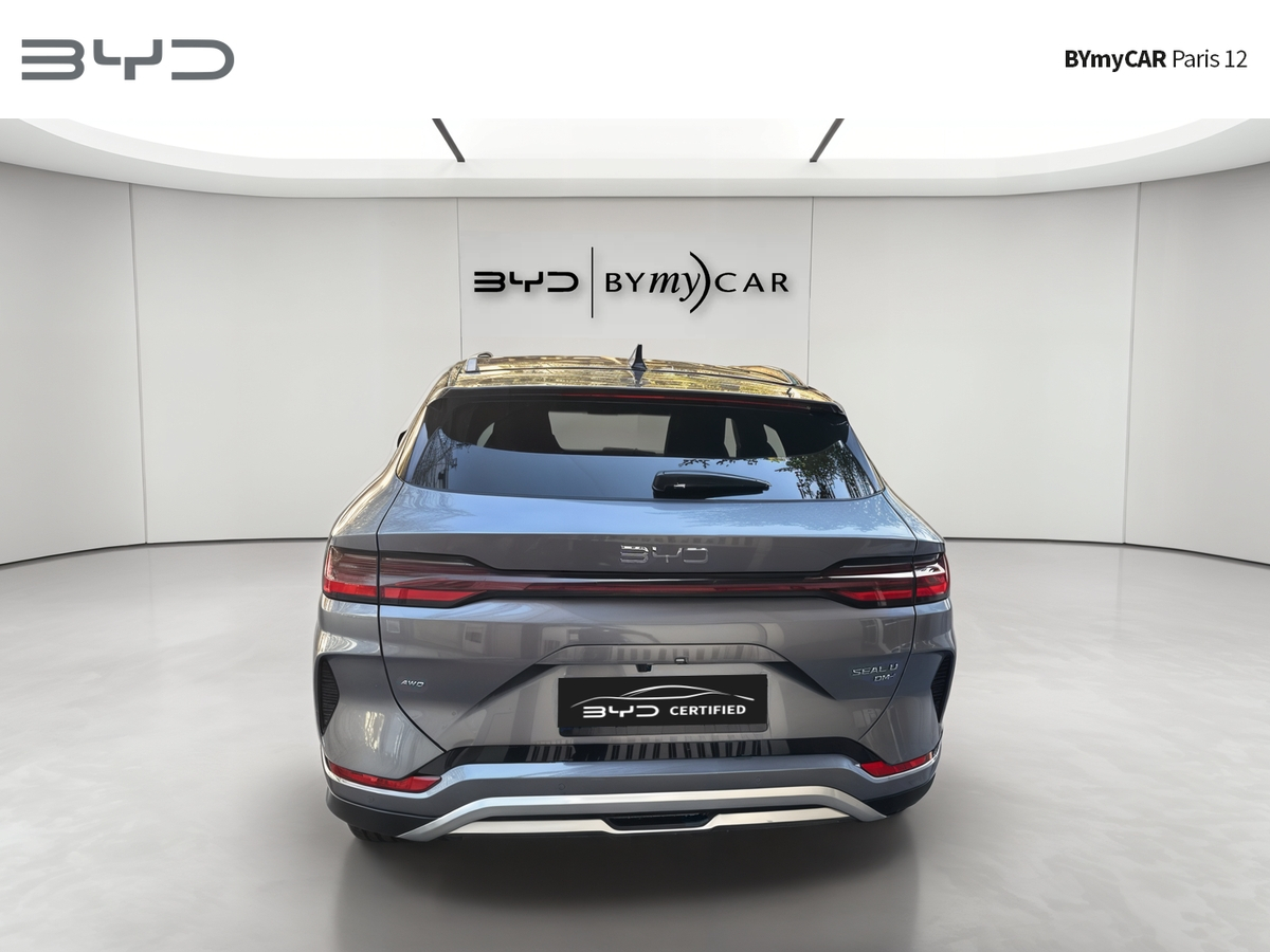 BYD Seal U 1.5l DM-i 324 ch AWD PHEV — photo 4
