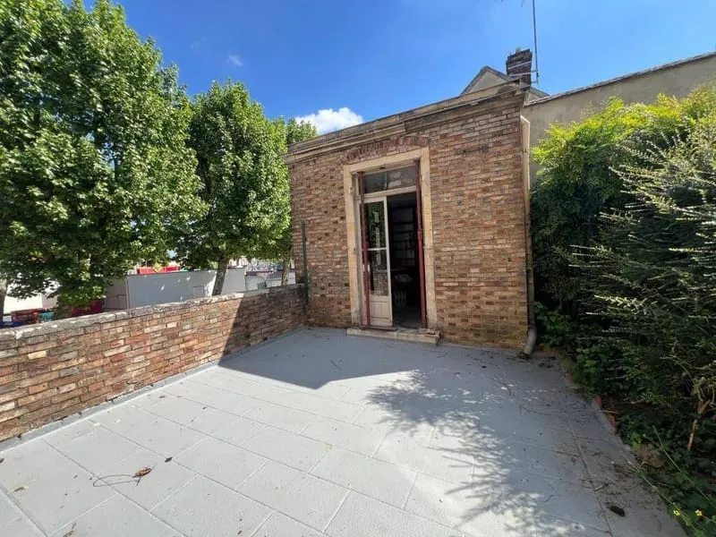 Photo 19