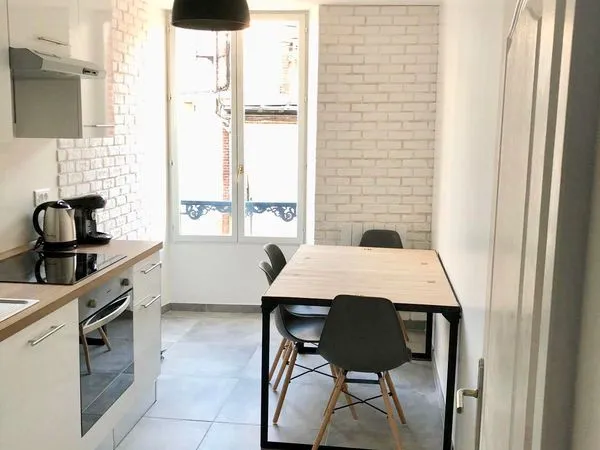 À LOUER - Bel appartement meublé de 45 m² à Épernay