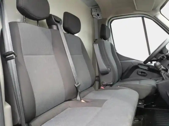 Renault Master ccb f3500 l3 2.3 blue dci 145ch confort eurovi — photo 12