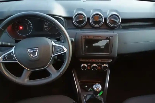 Dacia Duster blue dci 115 4x2 — photo 9