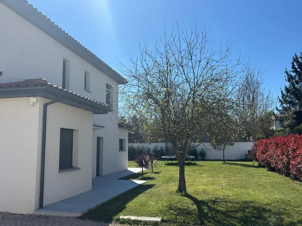Maison 5 pièces 152 m²
