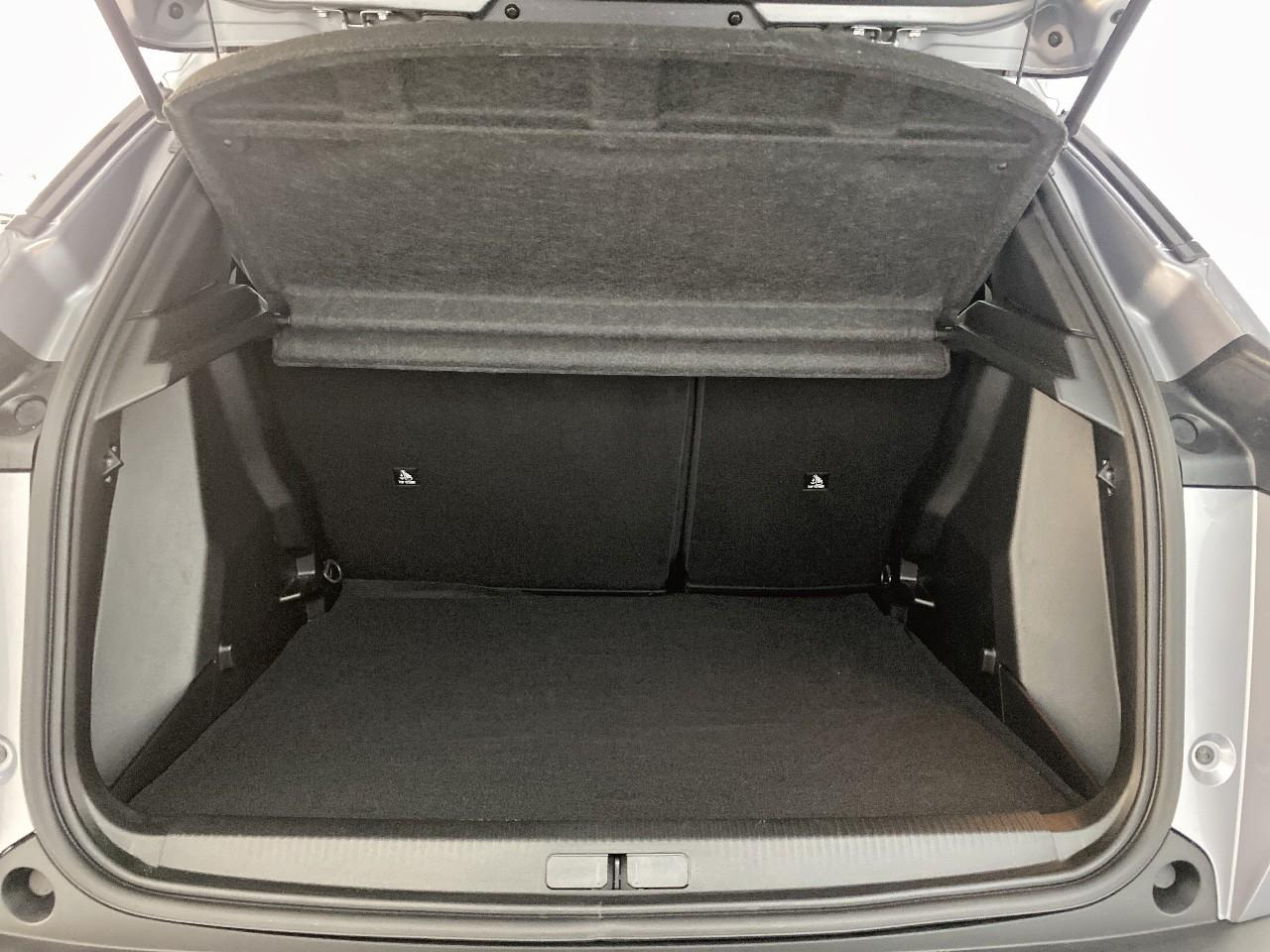 Peugeot 2008 hybrid 145 ch e-dcs6 allure — photo 6