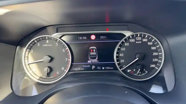 Nissan Qashqai mild hybrid 158 ch xtronic — photo 4