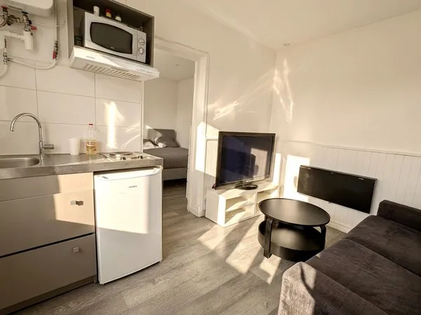 T2 meublé avec cellier privatif - Métro à 5 min - Idéal investisseur ou premier achat