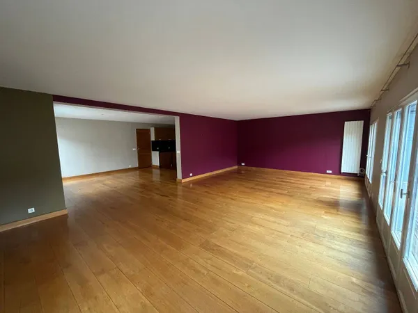 Duplex 6 pièces 186 m²