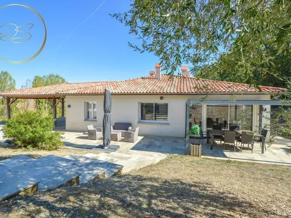 Maison indépendante - 160m ²