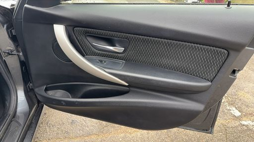 BMW Serie 3 Touring 320i 184 BVA - Lounge Plus – 2018 – 112338 km – Essence – Boîte Automatique — photo 34