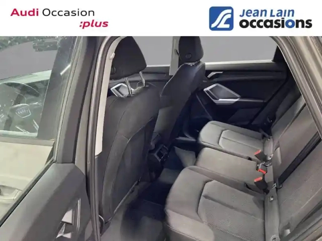 Audi Q3 35 tfsi 150 ch s tronic 7 — photo 7