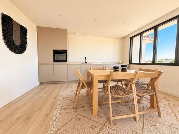 Appartement 4 pièces 79 m²