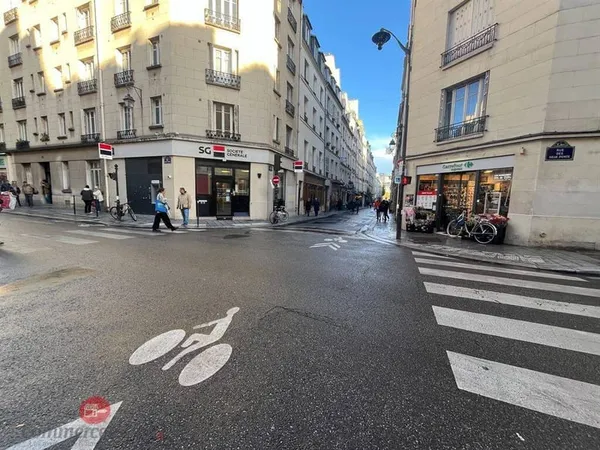 Boutique 60 m²
