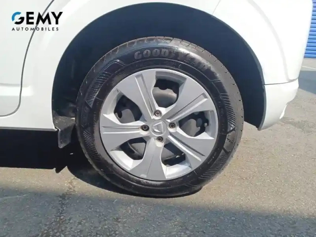 Dacia Sandero sce 65 - 22 — photo 26