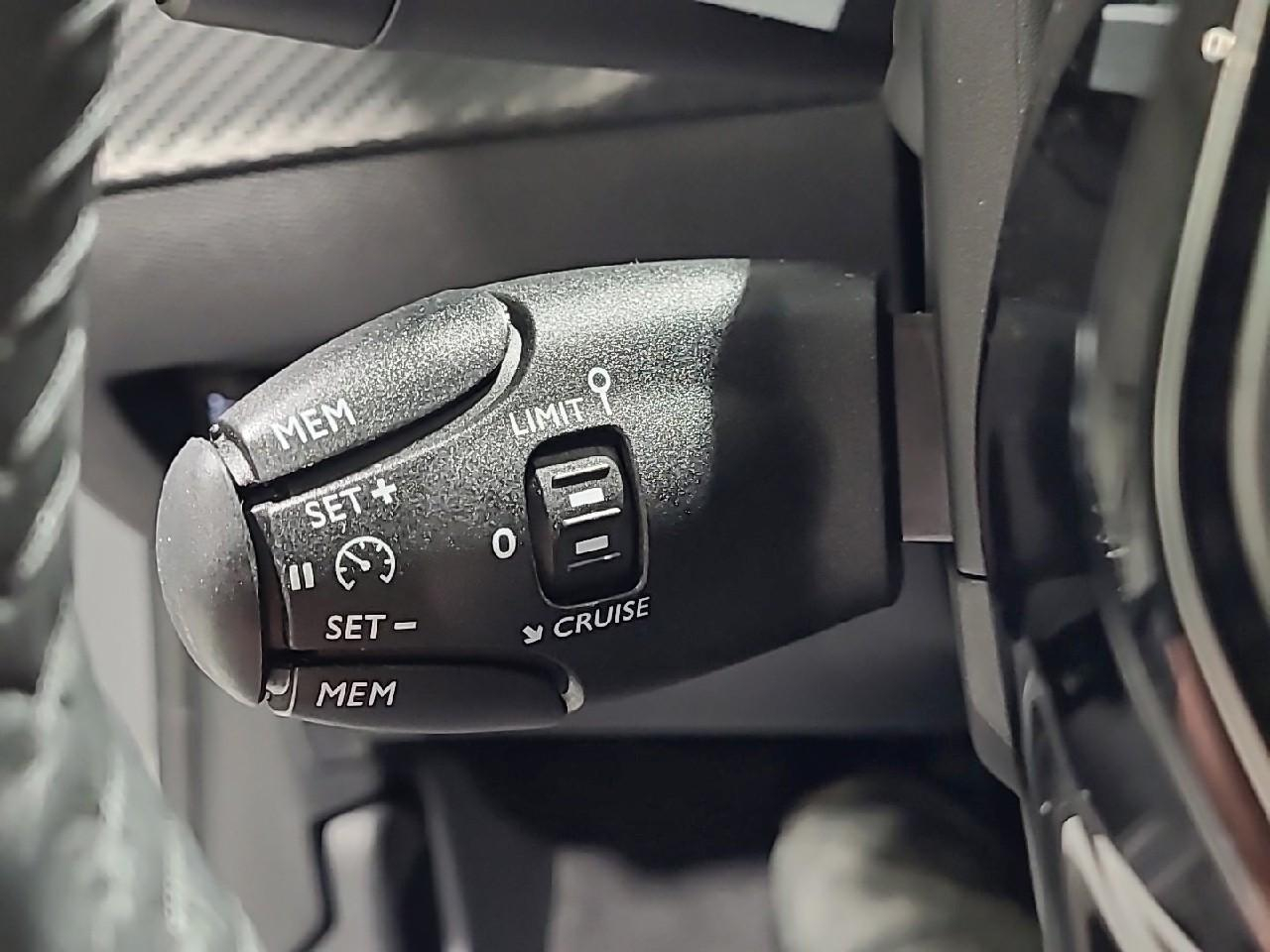 Peugeot 208 puretech 75 s&s bvm5 active — photo 21