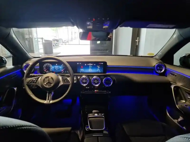 Mercedes Classe A 180 d progressive line — photo 41
