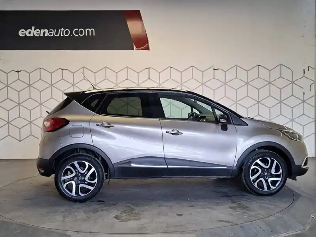 Renault Captur dci 90 energy eco² — photo 5