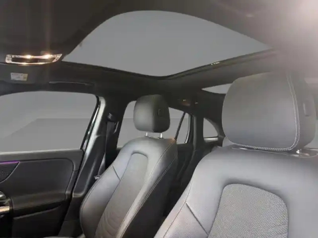 Mercedes Gla 200 d business line — photo 18