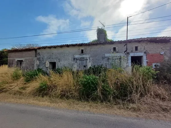 TERRAIN ET MAISON ANCIENNE