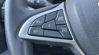 Dacia Jogger 1.6 hybrid 140ch Expression 7 places -24 — photo 16