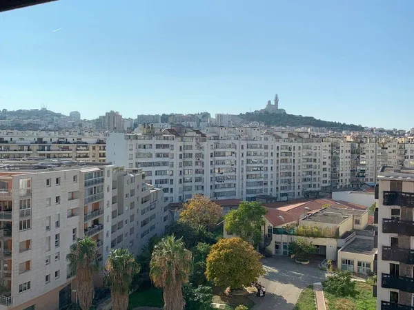 Appartement 5 pièces 140 m²
