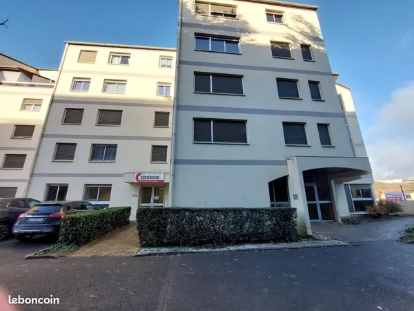 Studio 1 pièce 25 m²