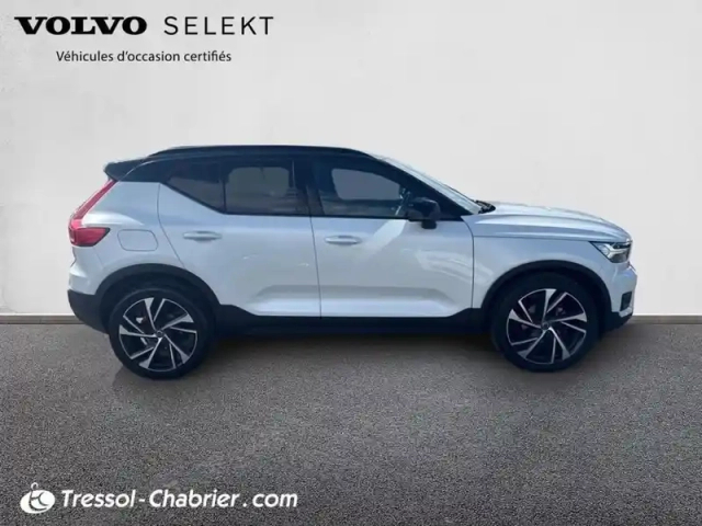 Volvo Xc40 d3 adblue 150 ch geartronic 8 r-design — photo 6