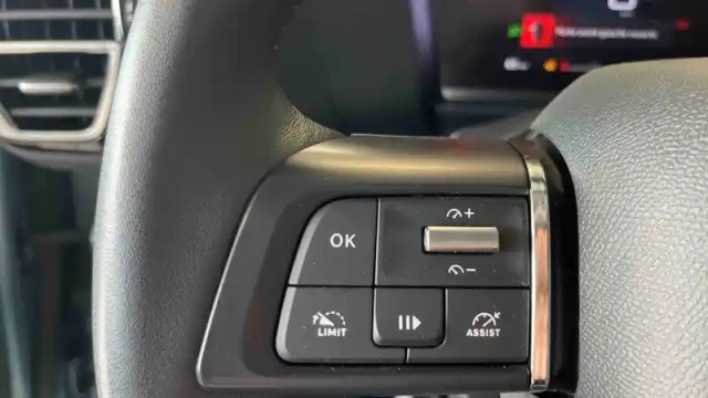 Citroën C4 puretech 130 s&amp;s bvm6 — photo 21