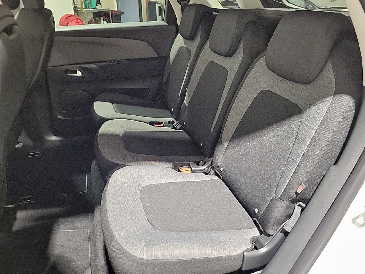 Citroën C4 spacetourer bluehdi 130 s&s bvm6 feel — photo 13