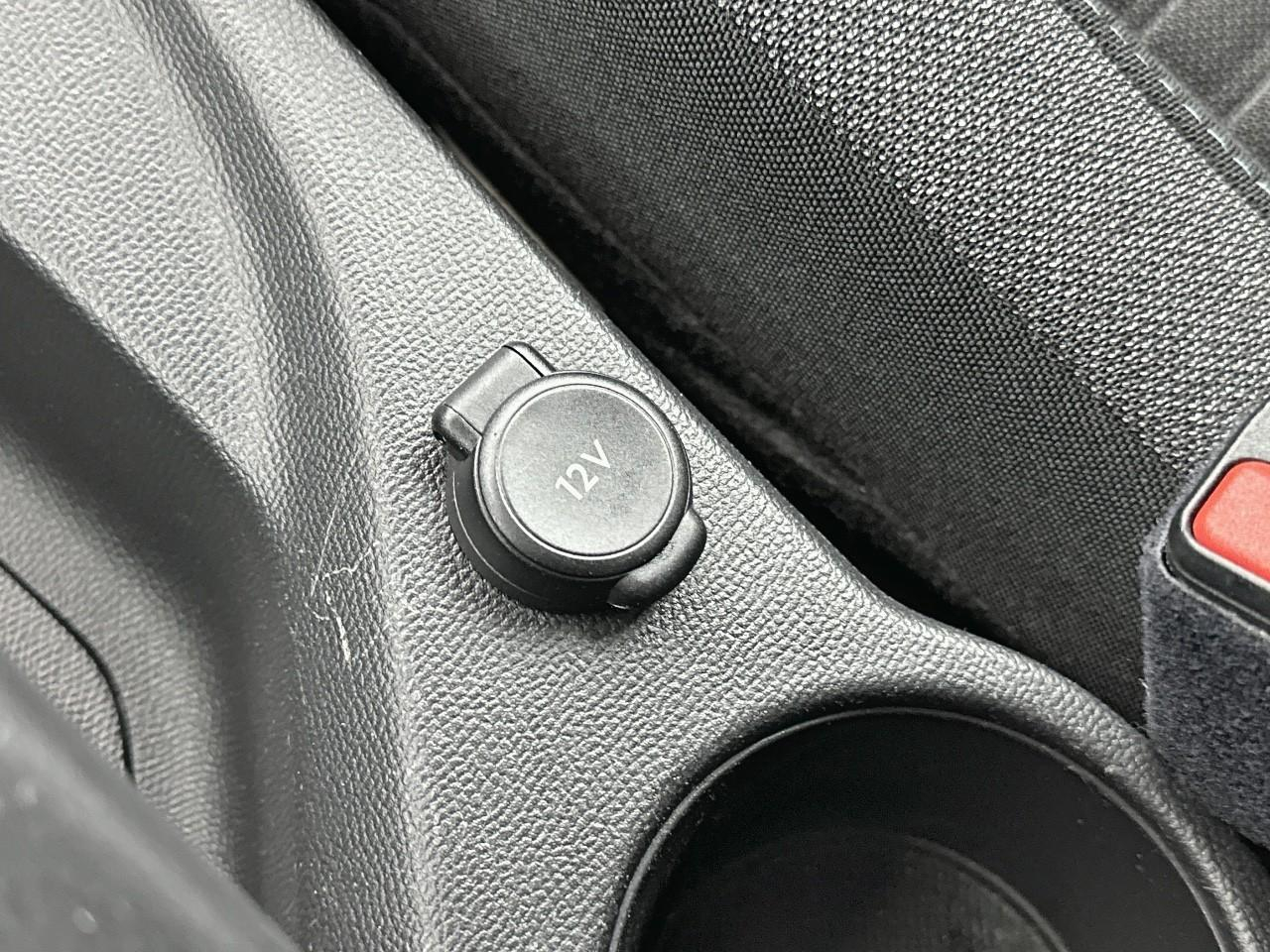 Peugeot 208 puretech 75 s&s bvm5 style — photo 28