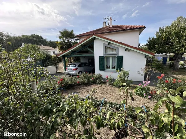 Maison 8 pièces 160 m²