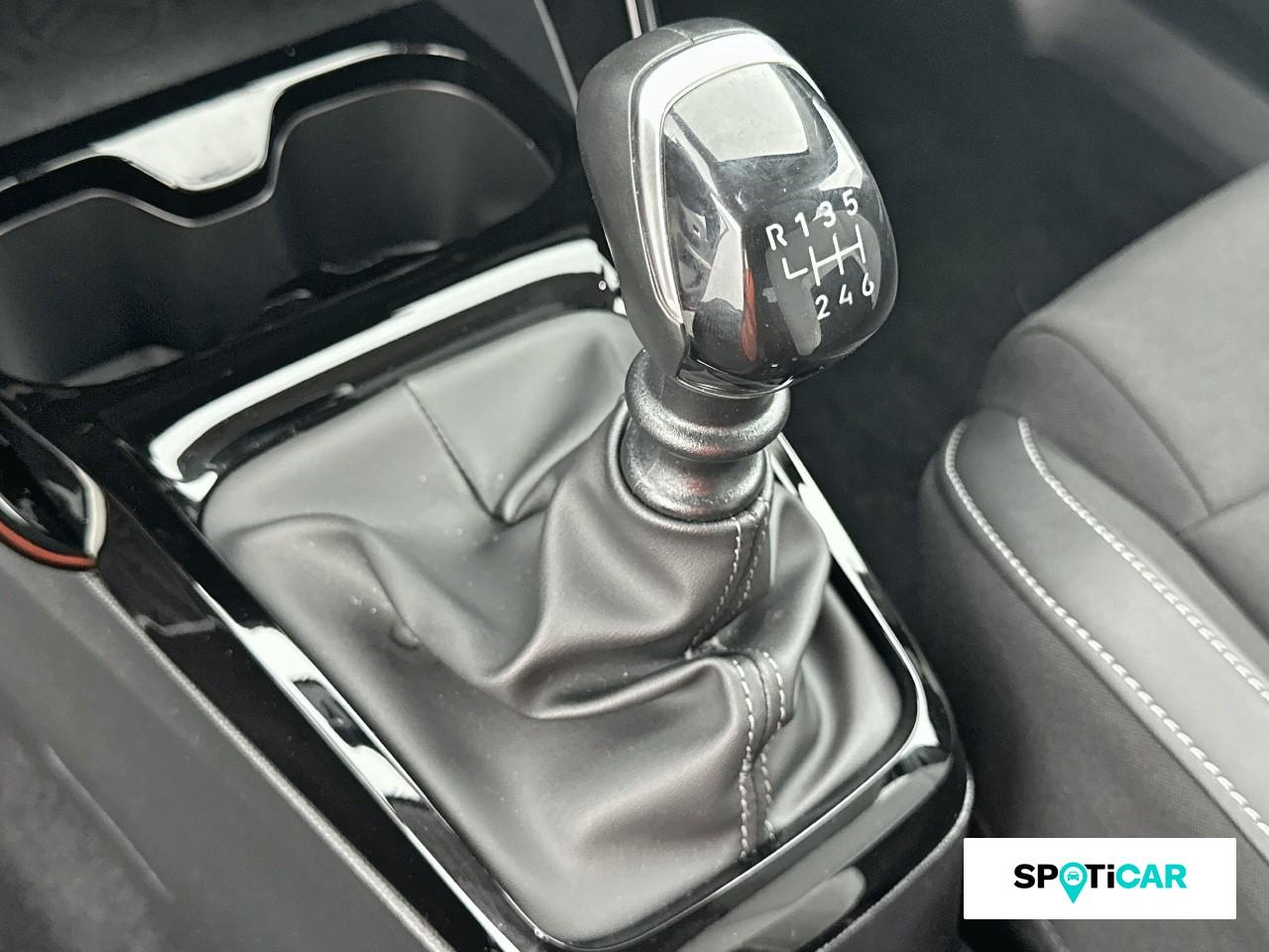 Citroën C3 1.2 turbo 100ch max — photo 14