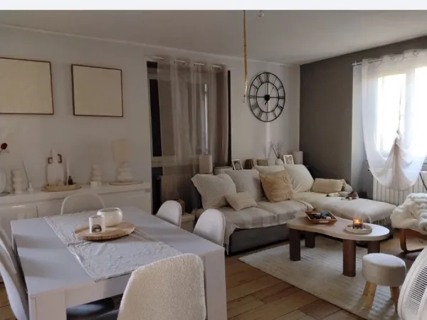 Maison condat sur vienne