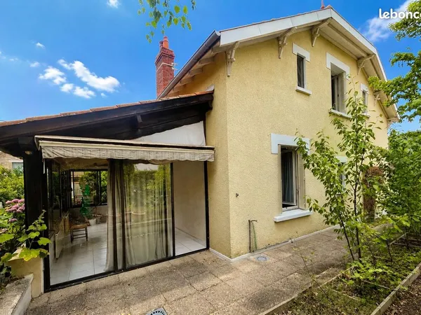Maison de ville 7 pièces 158 m²