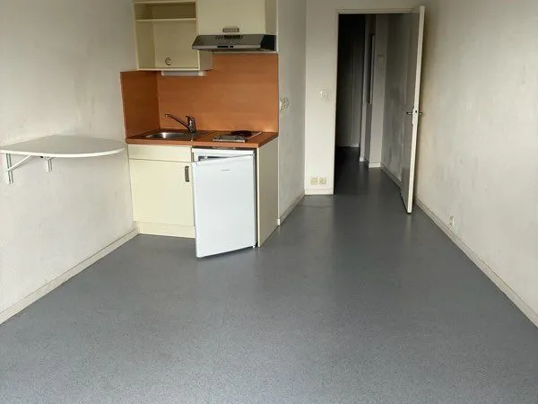 Location appartement T1 de 26m2 à Brequigny