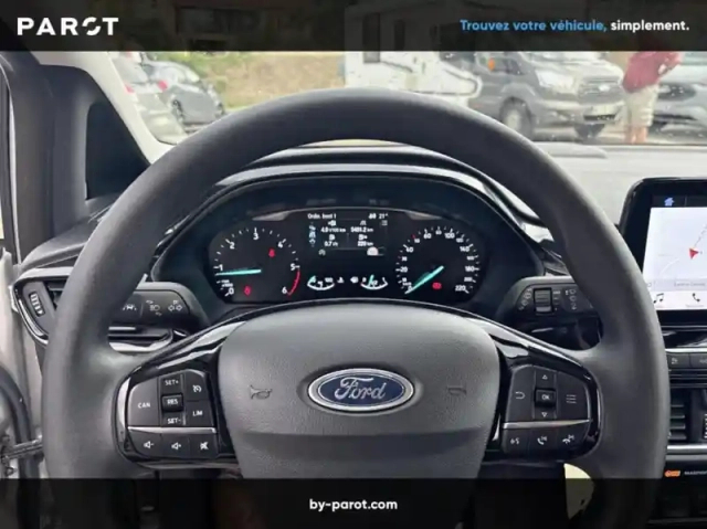 Ford Fiesta 1.5 tdci 85ch connect business 3p société — photo 7