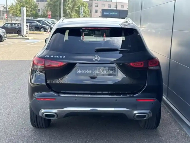 Mercedes Gla 200 d progressive line — photo 4
