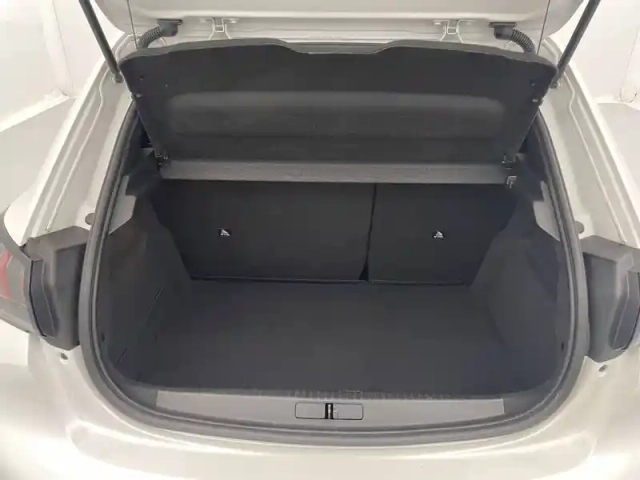 Peugeot 208 puretech 100 s&amp;s eat8 — photo 45