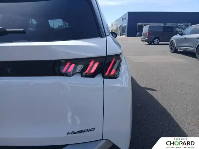 Peugeot 5008 hybrid 145 ch e-dcs6 — photo 23