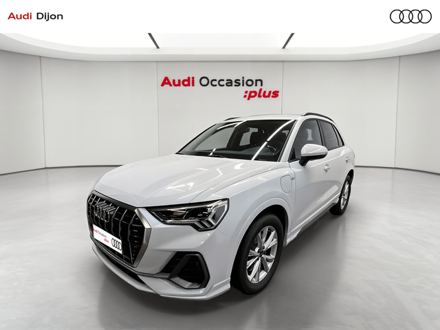 Audi Q3 45 TFSIe 245 ch S tronic 6