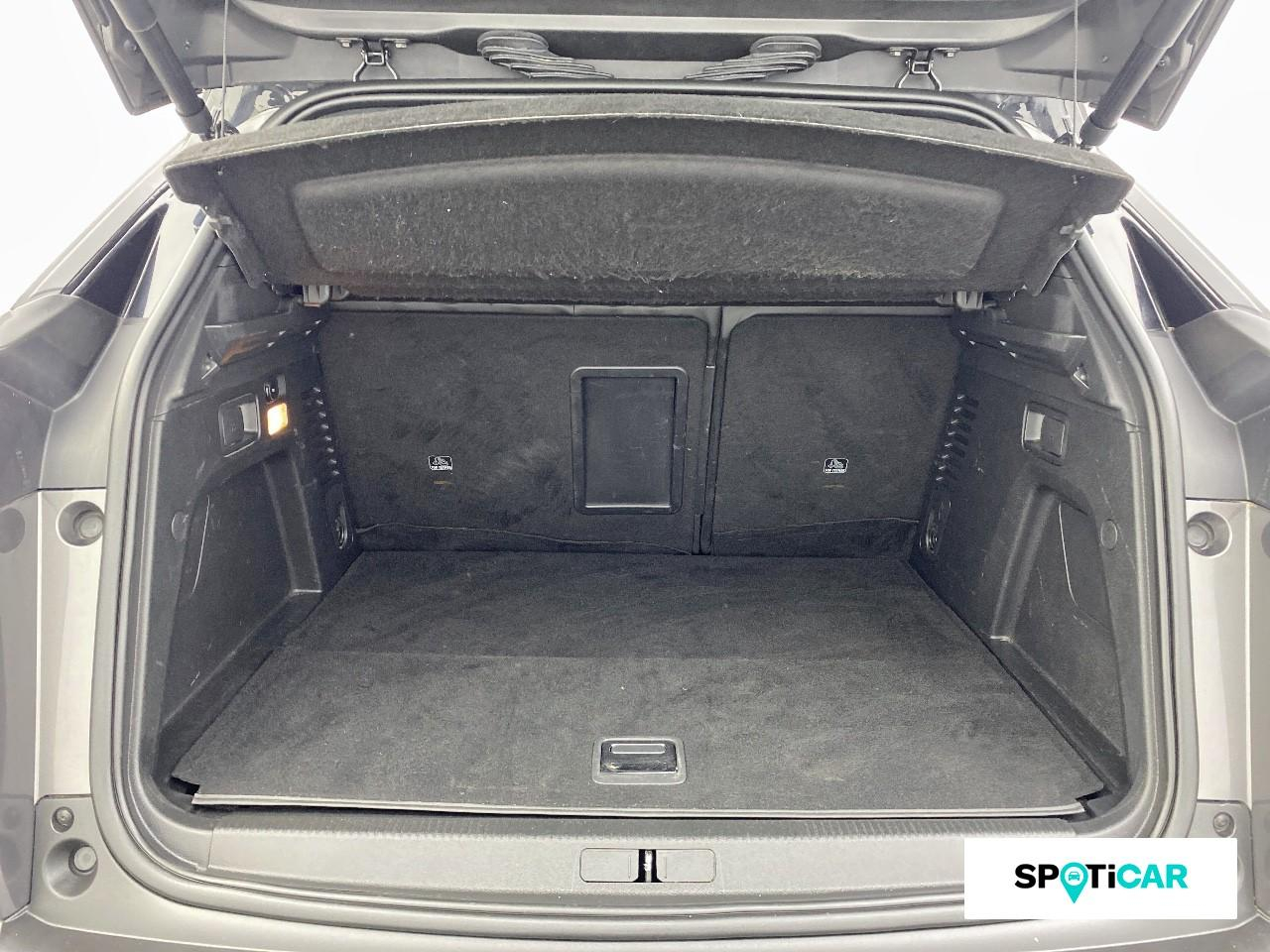 Peugeot 3008 hybrid4 300ch gt e-eat8 — photo 6
