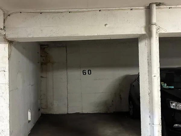 Parking 10 m²