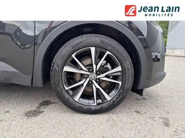 Toyota C-Hr hybride rechargeable 225 — photo 9