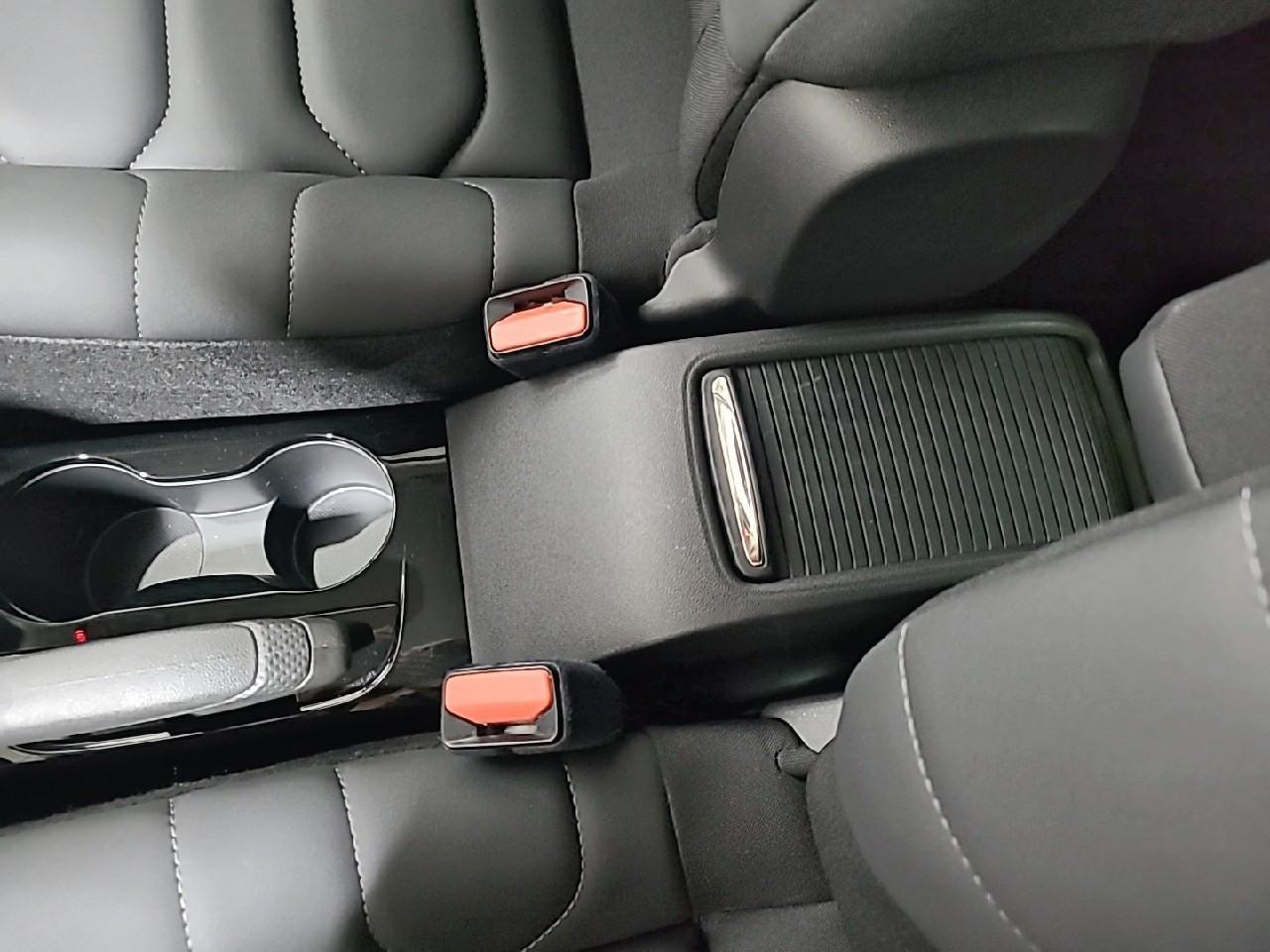 Citroën C3 Aircross puretech 110 s&s bvm6 shine pack — photo 20