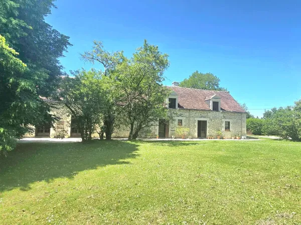 Authentique longère de charme: Proche Loches