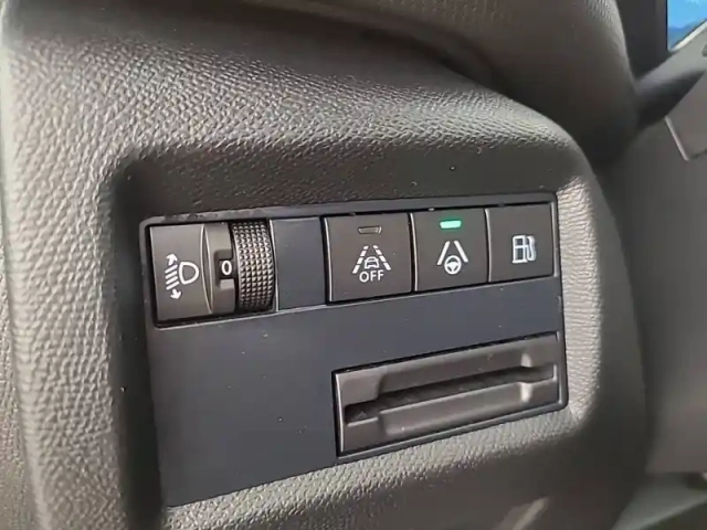 Citroën C5 Aircross hybride rechargeable 225 e-eat8 — photo 26